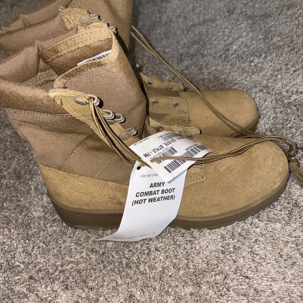 Army Hot Weather Vibram 798 Combat Boot Coyote, SPM1C1-13-D-1017, Size 11R Mens